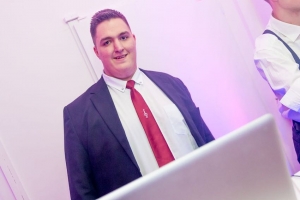 DJ in Hamburg buchen für Ihre Hochzeit oder Event